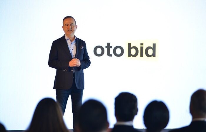 sahibinden.com OTOBİD platformu ile 2. El araç alım-satımında Türkiye’de yeni bir dönem başlattı!