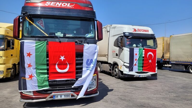 Türk TIR’ları 14 Yıl Aradan Sonra Suriye’ye Direkt Taşımalara Başladı!