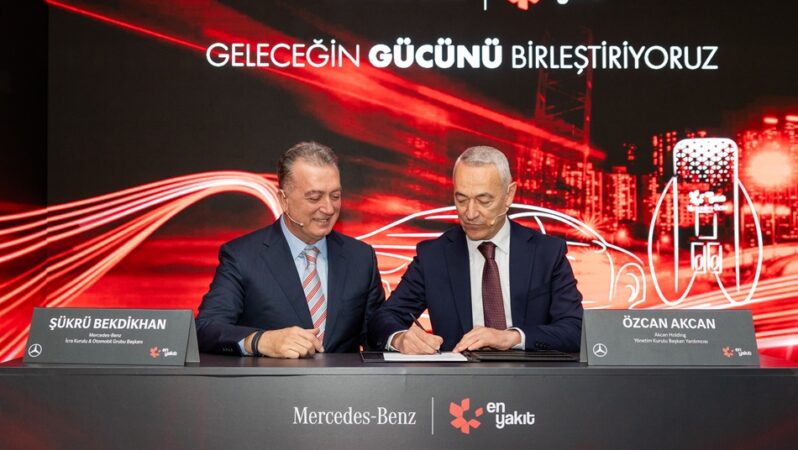 Mercedes-Benz Otomotiv, En Yakıt İş Birliği ile Türkiye’de Yüksek Hızlı Şarj Ağını Kurmak Üzere Yola Çıkıyor