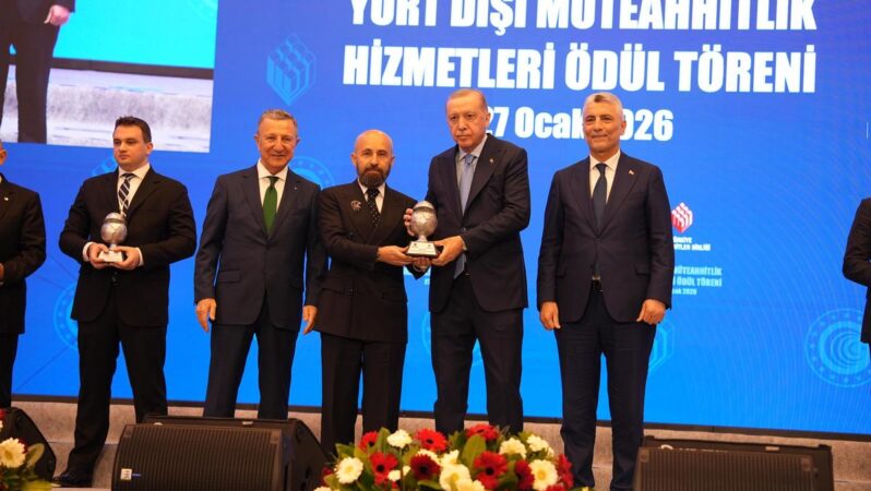 Esta Construction Zirvede: Dünya 72’ncisi, Türkiye 5’incisi Ödülü Kazandı